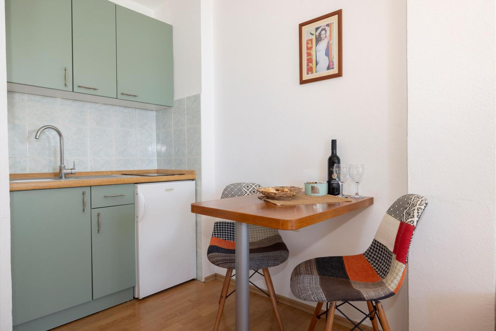Jasminka Apartments Podgora Exterior photo