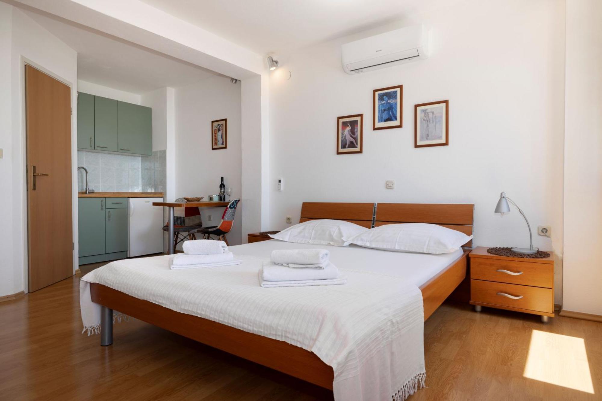 Jasminka Apartments Podgora Exterior photo